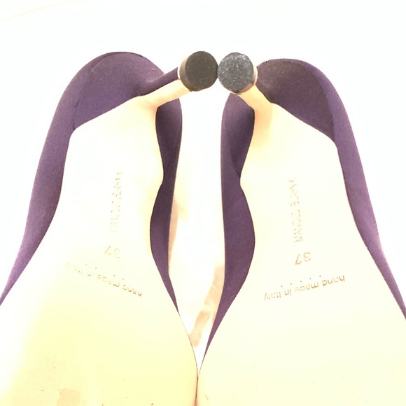 Manolo Blahnik Hangisi 105mm - Picture 7 of 8